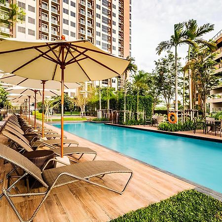 Sea View -High Floor 2 Bed Room Excellent Location Pattaya Exteriör bild