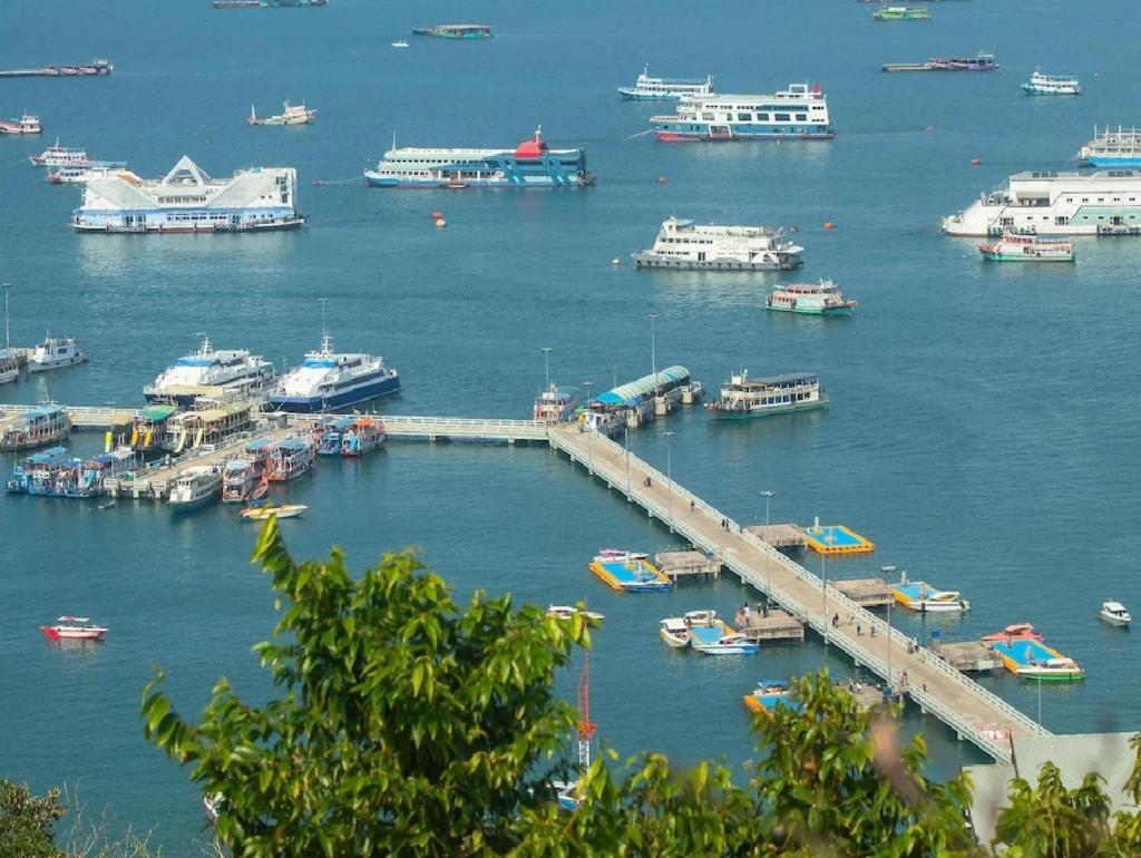 Sea View -High Floor 2 Bed Room Excellent Location Pattaya Exteriör bild