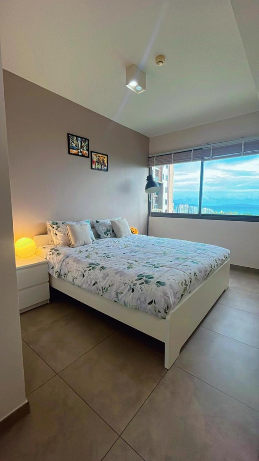 Sea View -High Floor 2 Bed Room Excellent Location Pattaya Exteriör bild