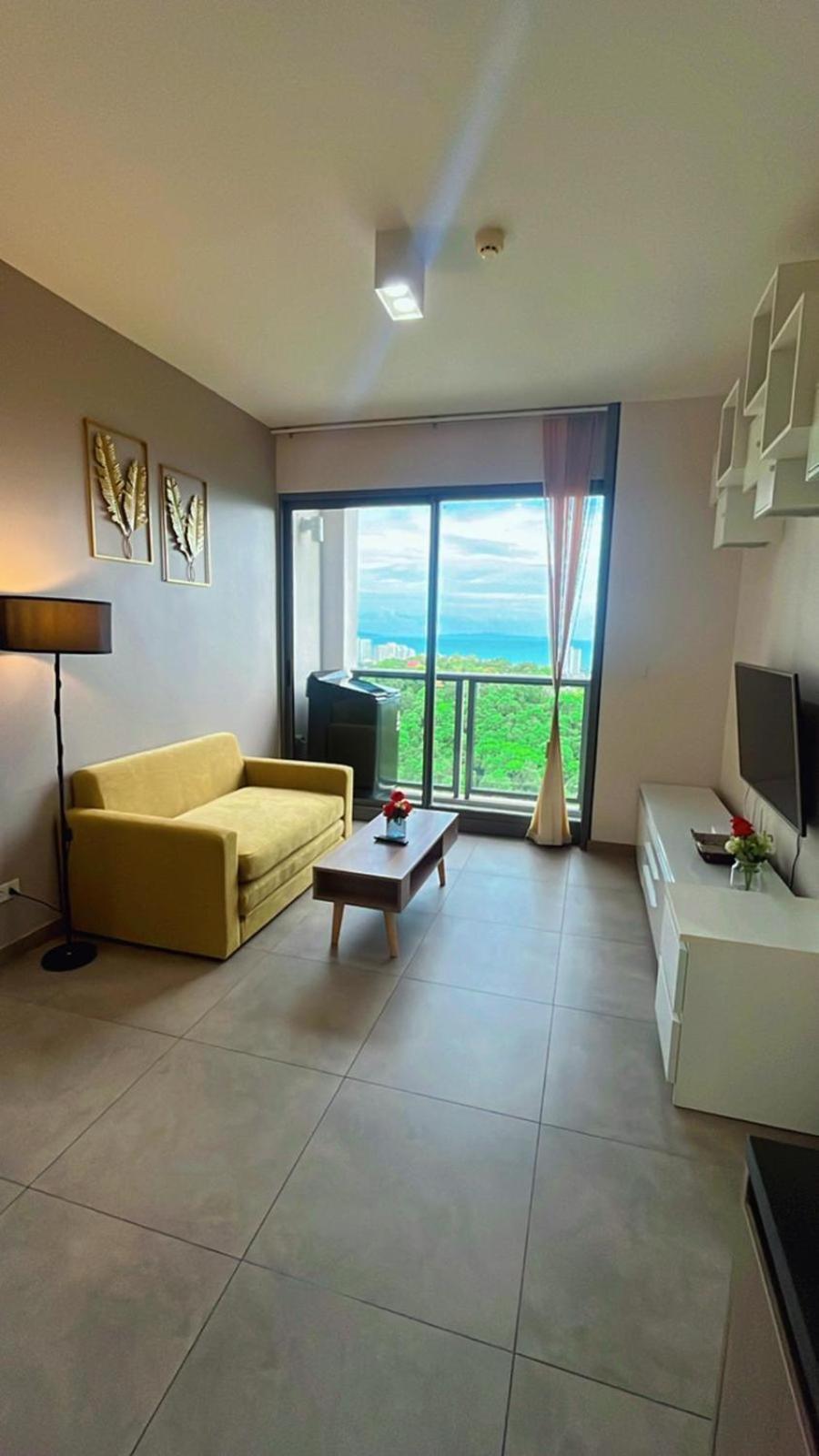 Sea View -High Floor 2 Bed Room Excellent Location Pattaya Exteriör bild